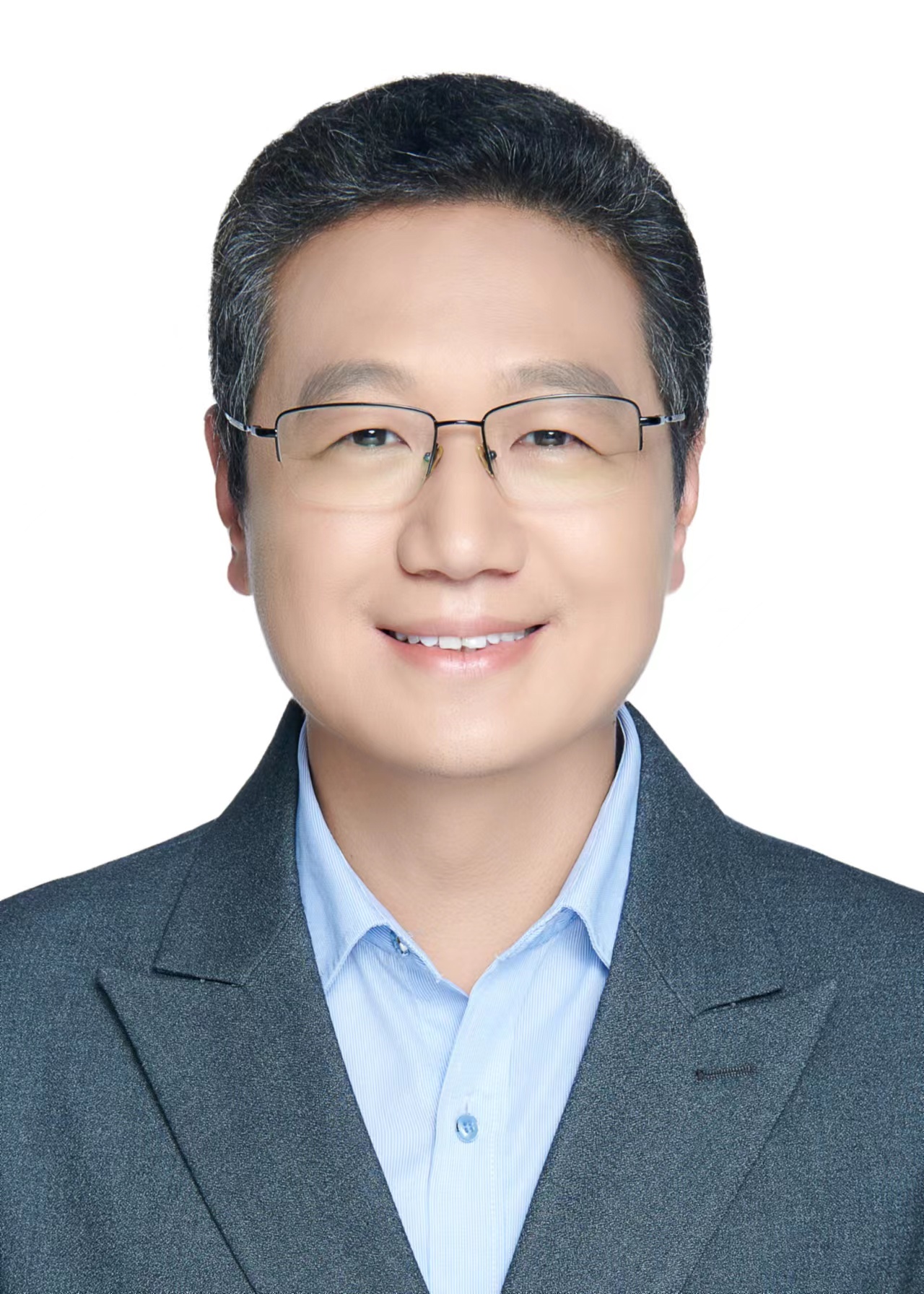 王强