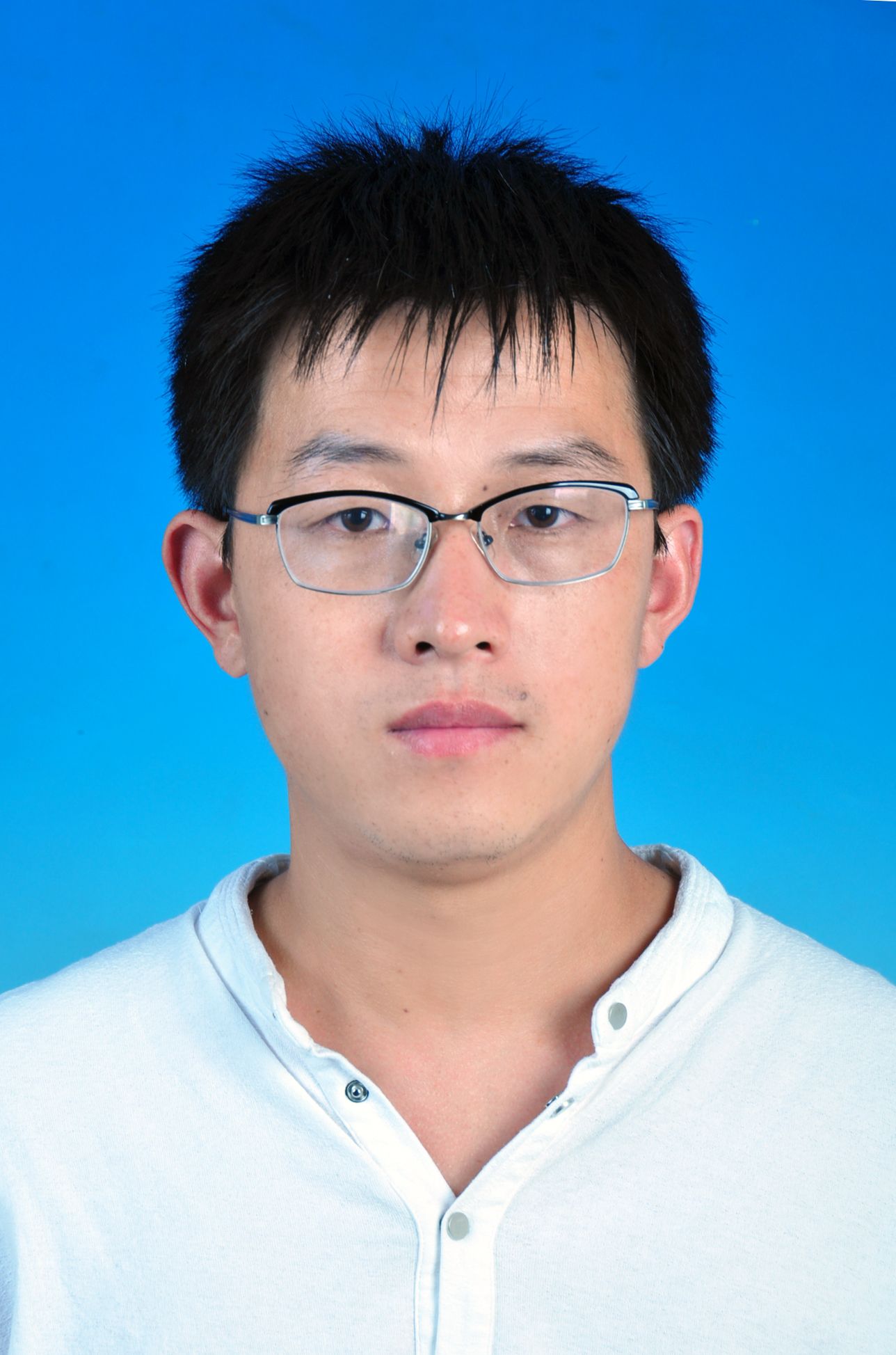 李硕